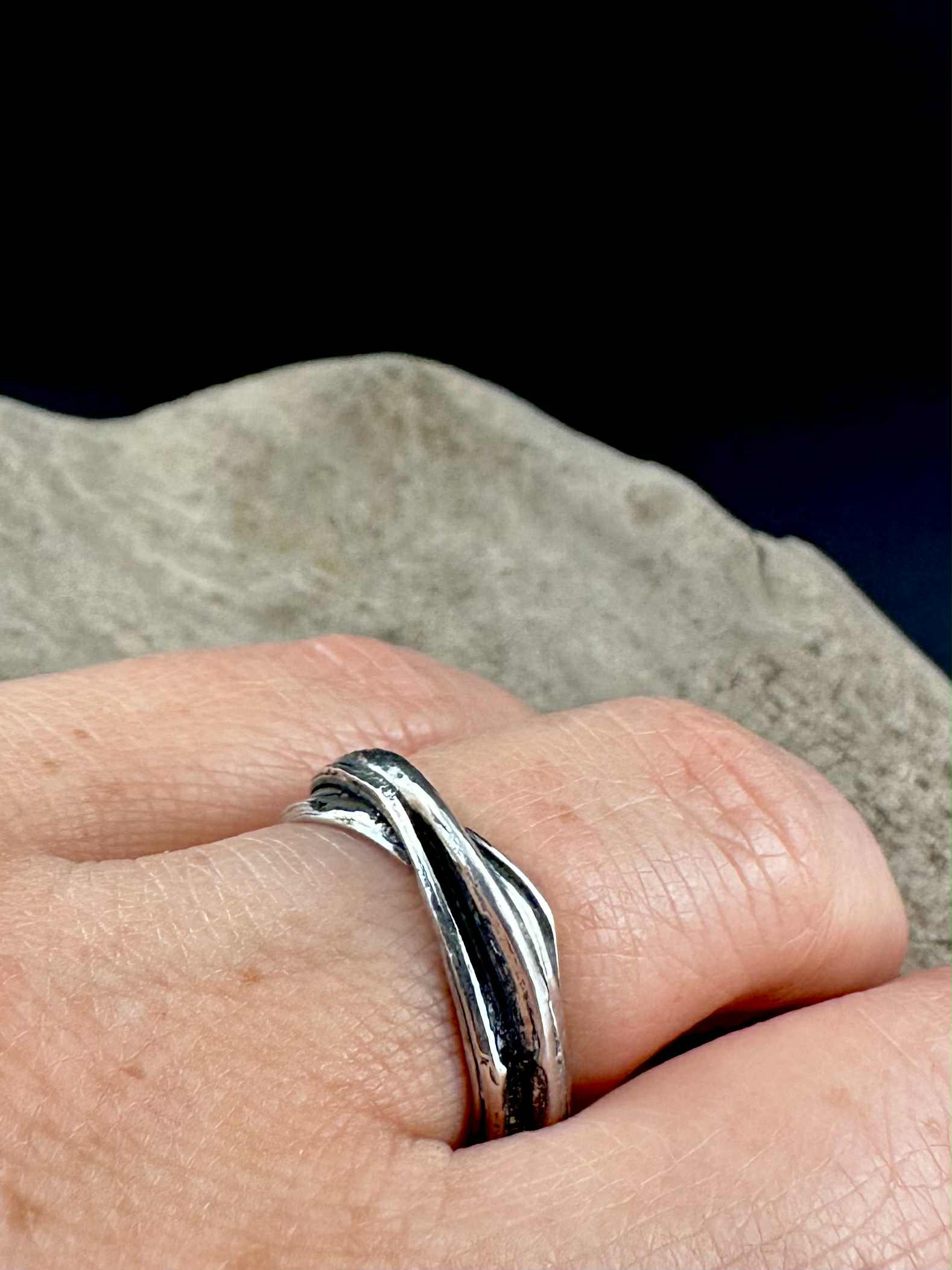Bague en étain noeud-4