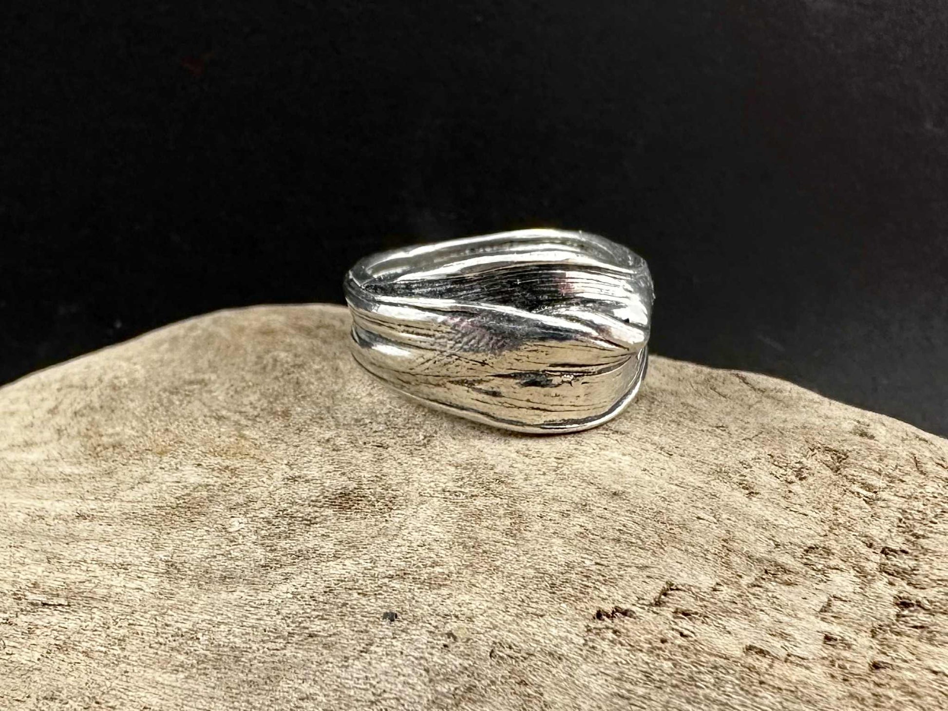 Bague en étain Noeud-1