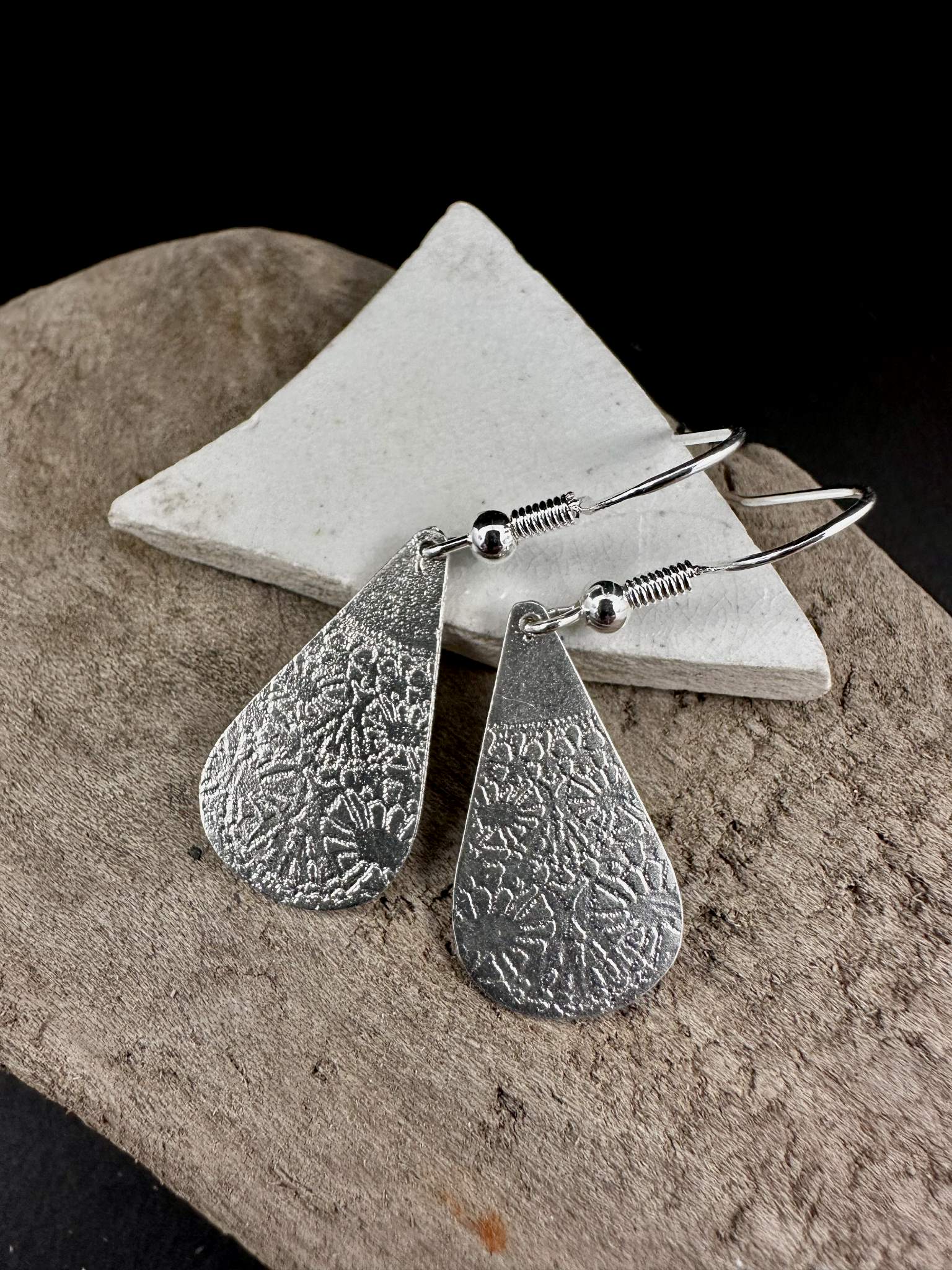 Boucles d'oreilles en étain - Michèle